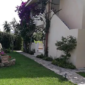 Casa vacanze Lu Fraili House, San Teodoro (Sardinia)